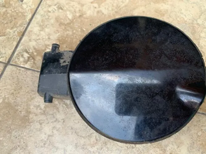 Tampa portiola de combustivel honda fit 2003a2008 original