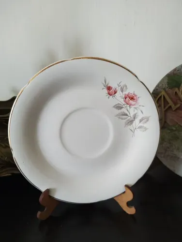 Prato decorativo Porcelana Portuguesa
