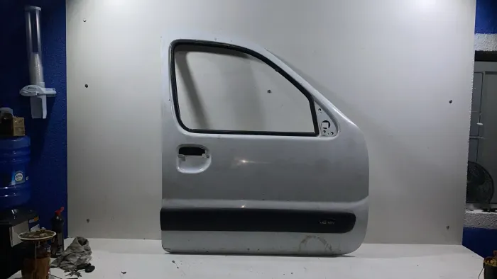 Porta direita Renault Kangoo 2014