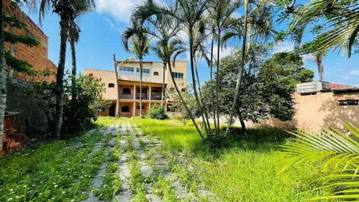 Terreno com 630m² à venda nas Palmeiras em Cabo Frio/RJ