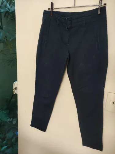 ZARA BANGLADESH Calça Tam 36(26) 45,00<br>Azul marinho <br>Com strach<br>)