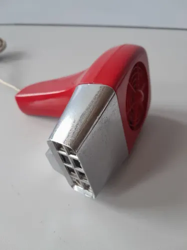 Mini secador de cabelo