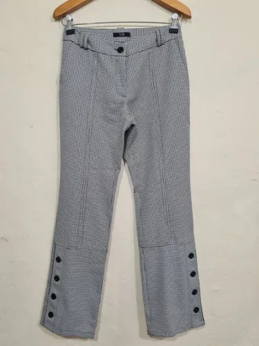 Calça xadrez tam p veste até 38 estado de nova 