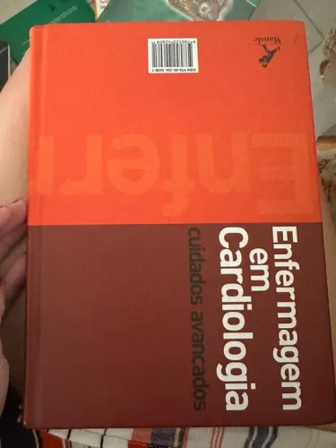 Livro Enfermagem em Cardiologia, cuidados avançados