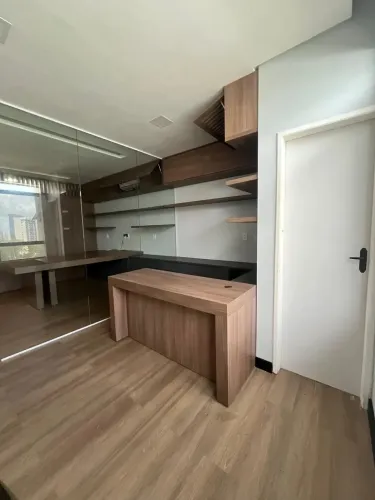 Escritório para aluguel tem 35 metros quadrados em Calhau - São Luís - MA