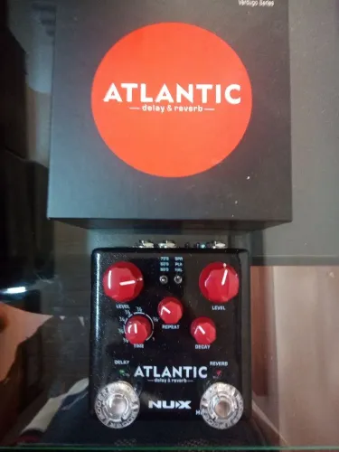 Pedal NUX Atlantic Delay & Reverb Verdugo Series