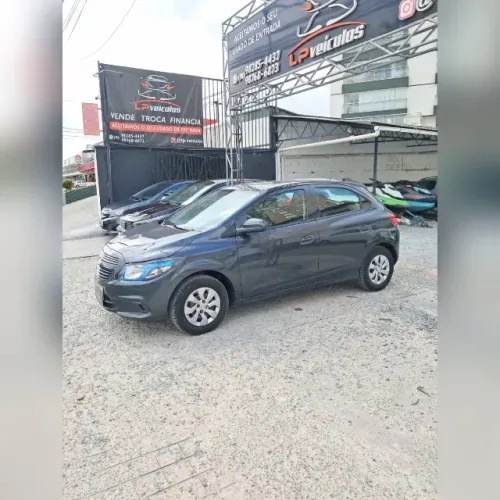 Chevrolet Onix JOY Hatch 1.0 8V Flex Mec. 4P 2018