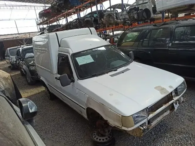 Sucata Para Retirada De Peças Fiorino Furgão 1.5 Mpi 2000 Branca