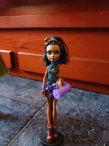 Monster High Robecca Steam - Dance Class Mattel 2012