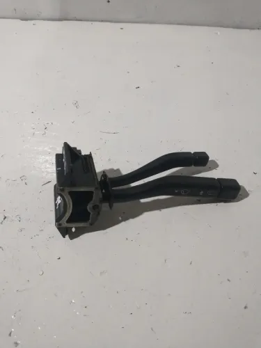 Chave de seta direito Ford escort 92