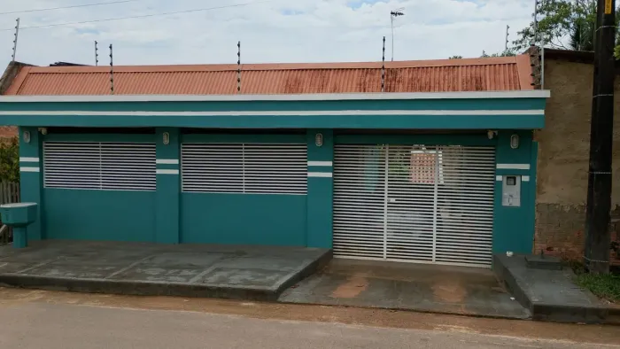 Vendo casa no bairro Nova esperança