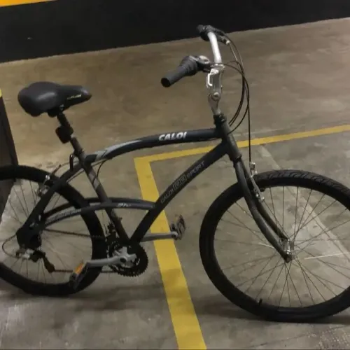 CALOI 100 preta