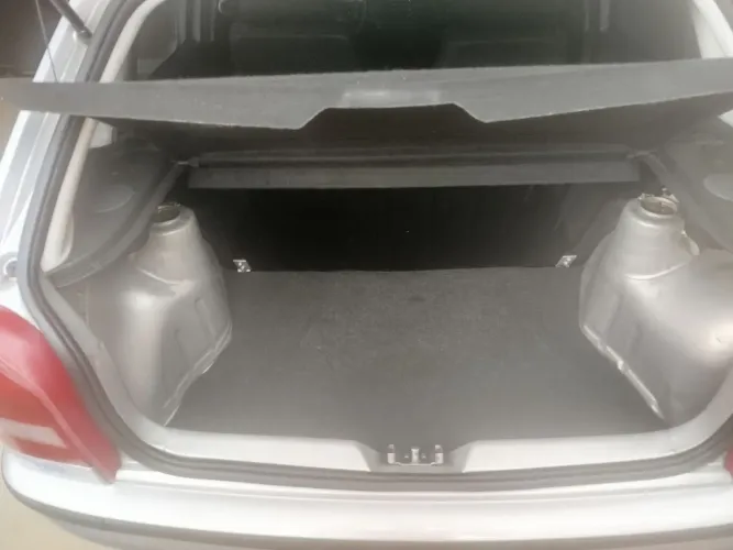 Volkswagen Gol Geração III City 1.0 MI 8V Gasolina Mec. 4P 2004