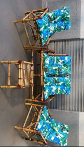 Conjunto de Poltronas de Bambu com Design Exclusivo