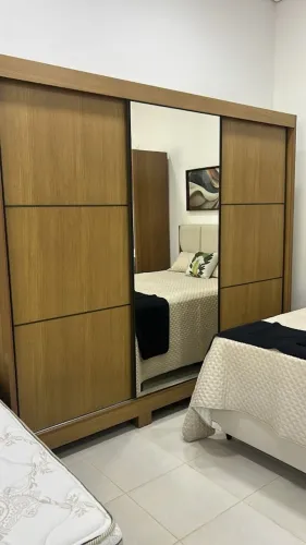 Guarda Roupa Cristal Casal Com Espelho