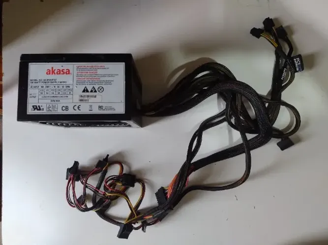 Fonte ATX Akasa Paxpower 500 Watts (AK-P050FG7) Aceito Troca