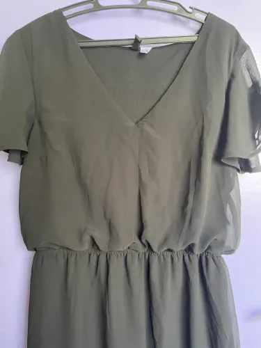 Vestido preto curtinho elegante