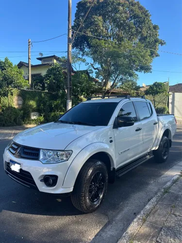 Mitsubishi L200 Triton HLS 2.4 Flex 16V CD Mec. 2017