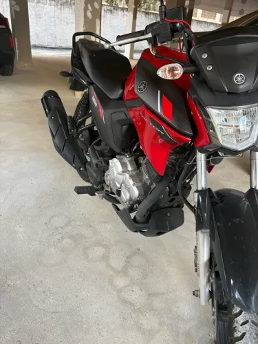Yamaha Factor 150 2025, zero com apenas 1700 KM já está quitada