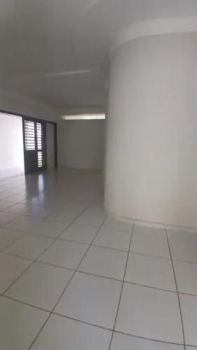 casa no barro vermelho por 3.200