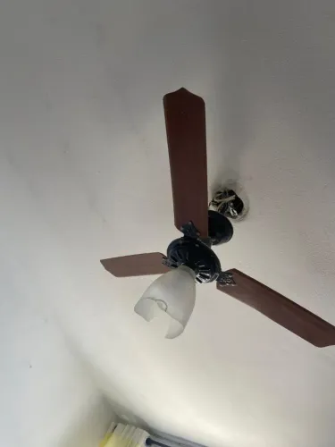 Ventilador de Teto 3 Pás Madeira e Ferro Fundido c/ Controle Parede