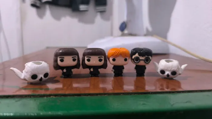 bonecos da coleção Funko Pop! Harry Potter da Kinder Joy