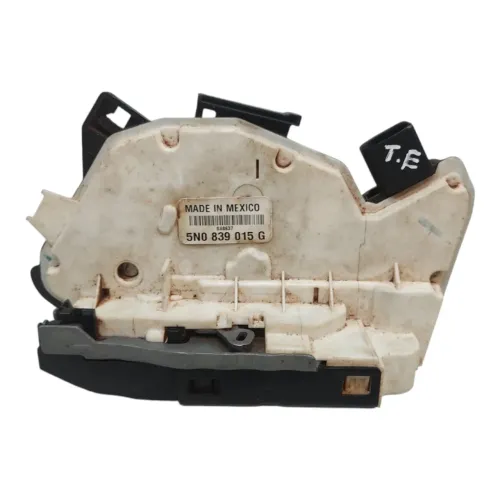 Fechadura Porta Traseira Esquerda Vw Amarok 2011 Á 2014 Xx