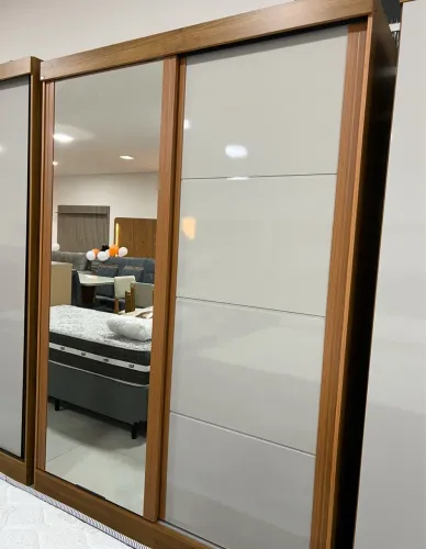 Guarda Roupa 2 Portas com Espelho (Frete e Montagem Grátis)