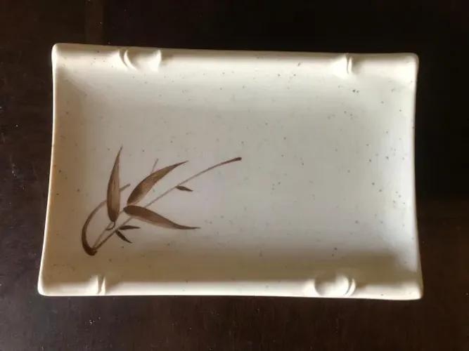 Pequeno prato para Sushi-Sashimi