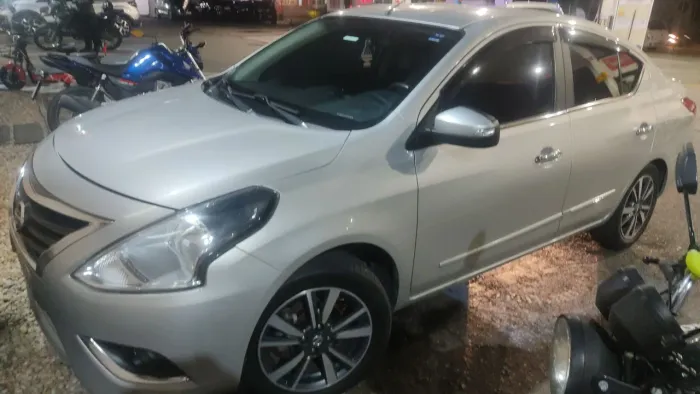 Nissan Versa Unique 1.6 16V Flexstart 4P Aut. 2018