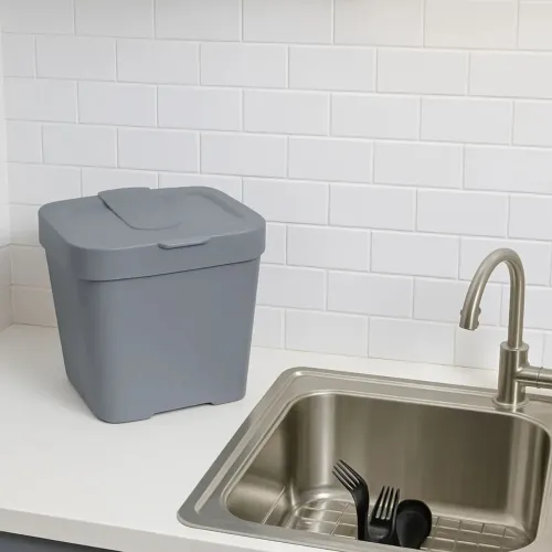 Lixeira de Cozinha Cinza com Tampa