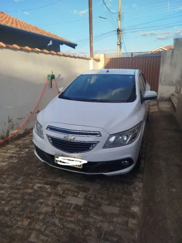 Chevrolet Prisma Sed. LT 1.0 8V Flexpower 4P 2016