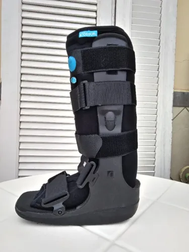 Bota Imobilizadora Ossur Formfit Air Walker Tam. M (38/40)