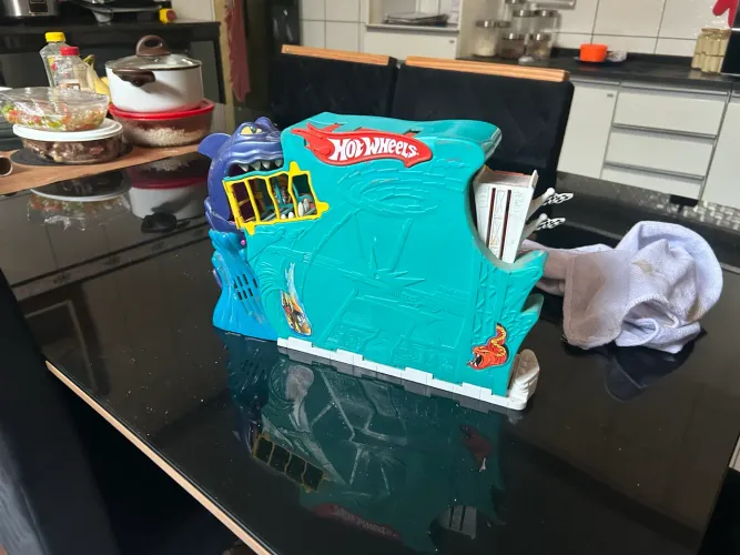 PISTA DO TUBARÃO HOTWHEELS