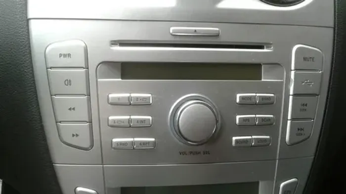 Rádio Cd Player Usb Jac J6 2013 Original .... 7121