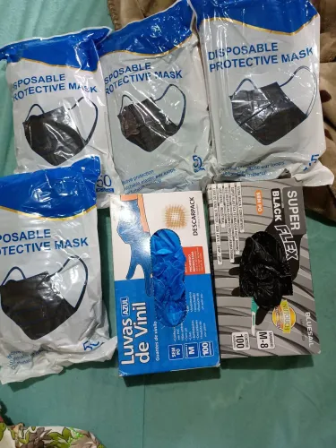 Produtos para designer de sobrancelhas 