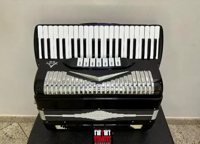 Acordeon Imperial italiano