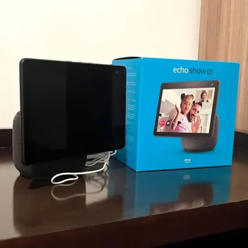 Amazon Alexa Echo Show 10 Terceira Geração Seminova na Caixa