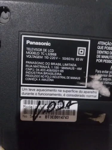 TV Panasonic 32 com a tela quebrada 