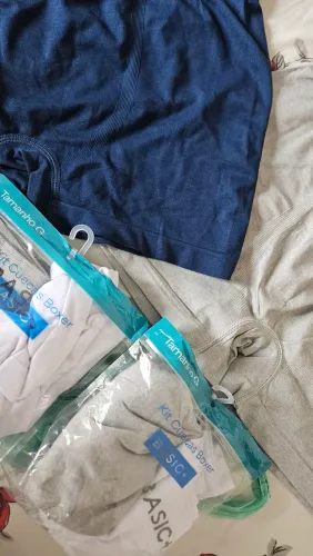 Lote 06 cuecas novas no plástico box  ÓTIMAS! Novas no plástico! Cores variadas!