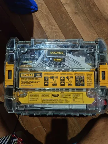 Furadeira e parafusadeira torque