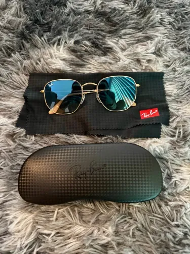 Óculos Ray Ban impecável