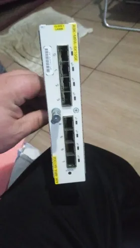 Switch de fibra ubiquit