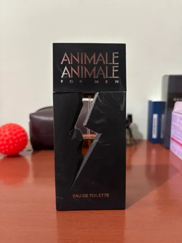 Perfume animale animale