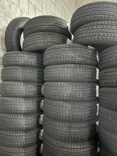 Pneu Starke, aro 16 235/60 ótimo custo-benefício