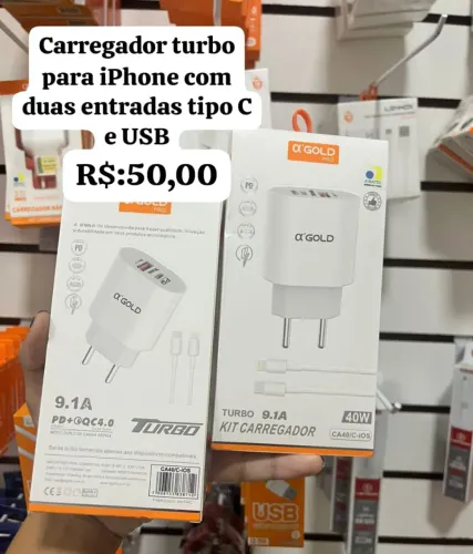 Carregador Turbo para iPhone com 2 entradas Tipo C e USB