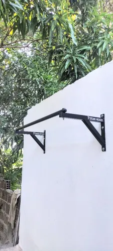 Barra fixa de parede
