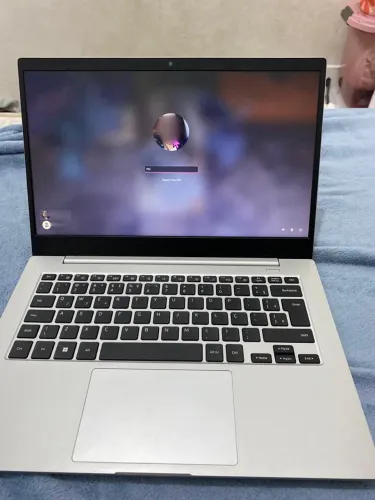 Samsung Galaxy Book Go