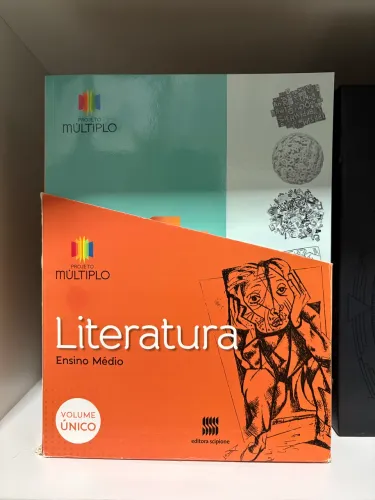 Livro literatura projeto múltiplo