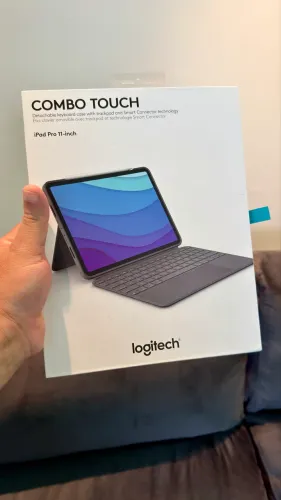 Capa teclado Logitech Combo Touch IPad Pro 11